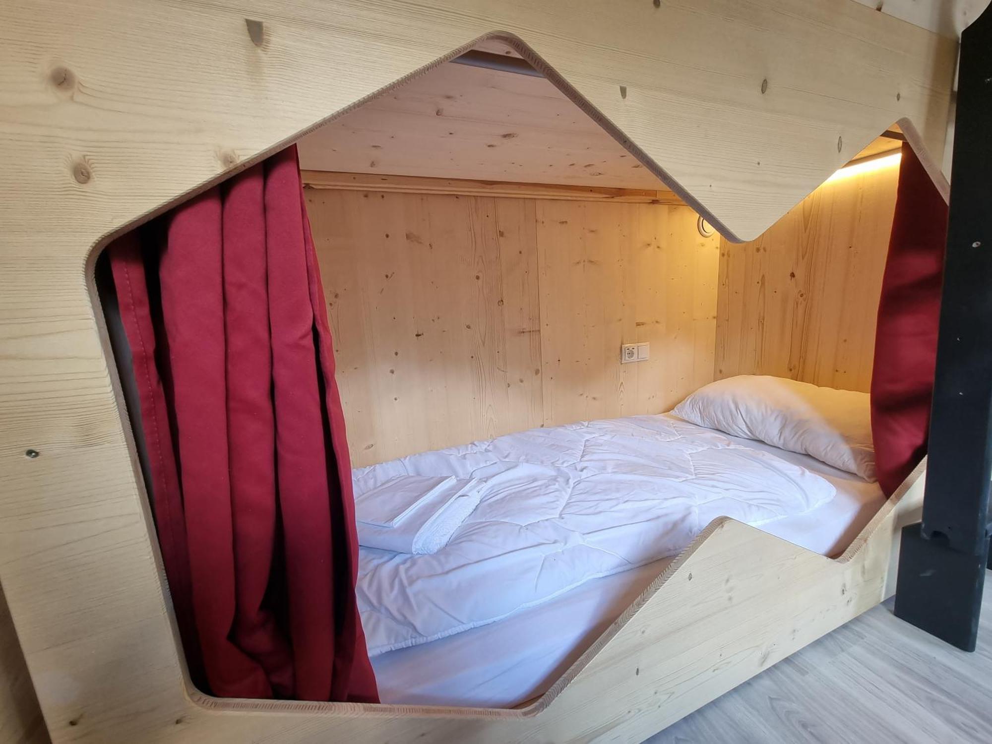 Stanton Hostel Sankt Anton am Arlberg Quarto foto